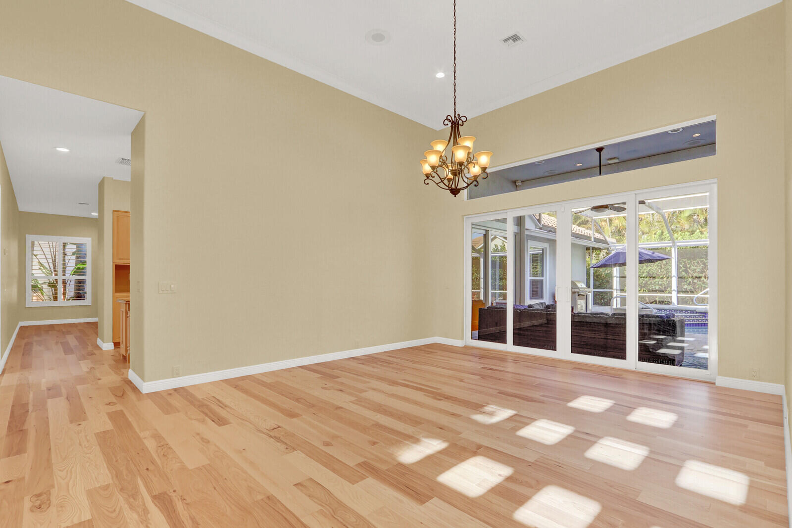 ISLAND - Residential