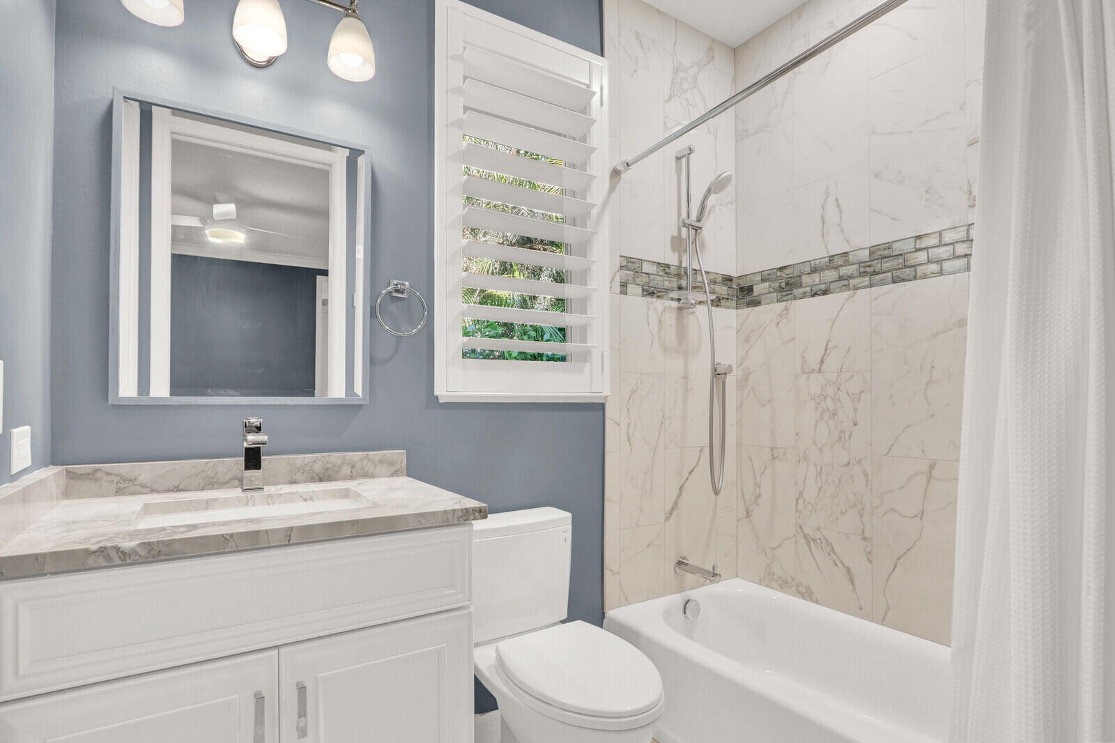 ISLAND - Residential