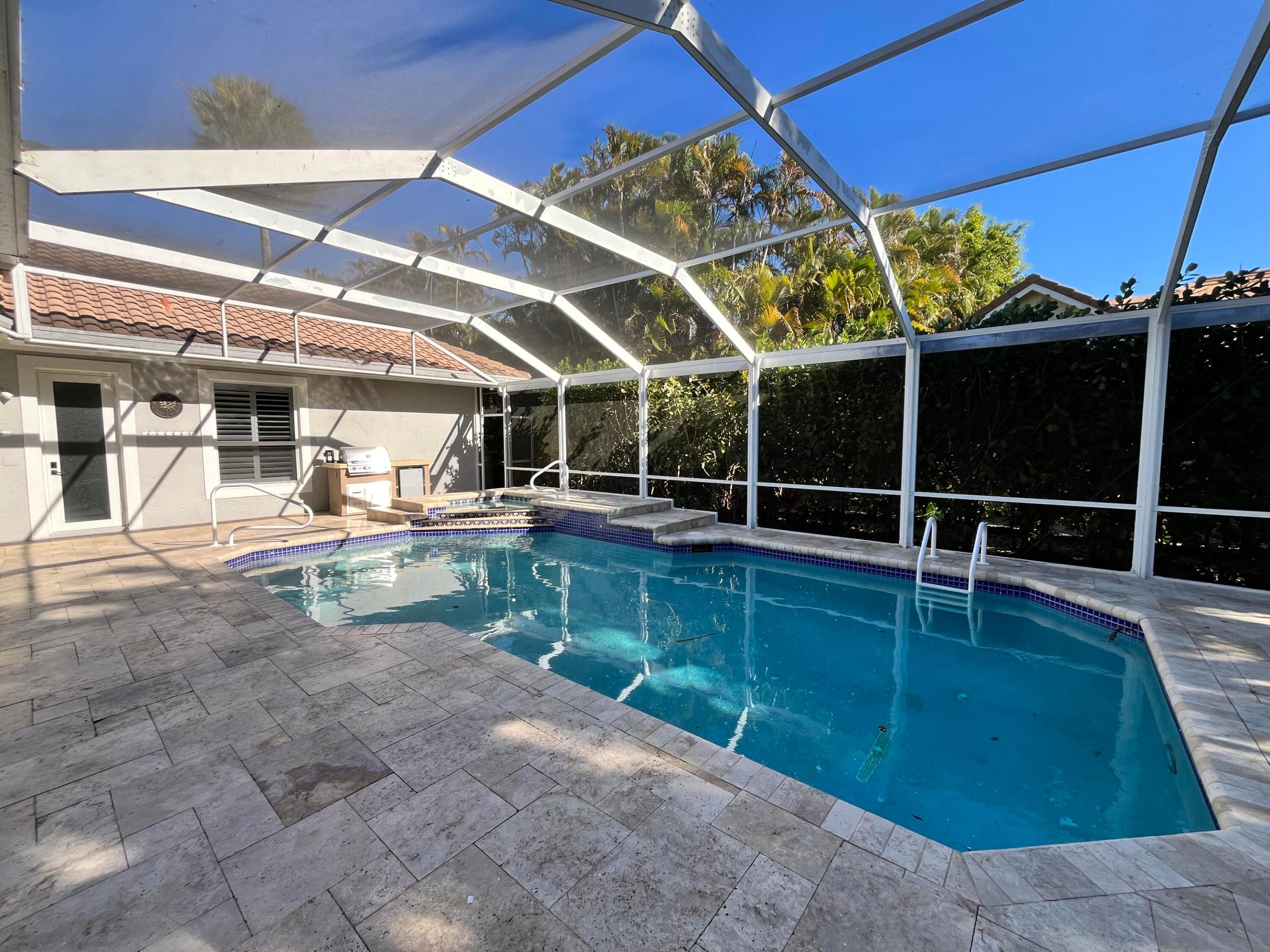 ISLAND - Residential