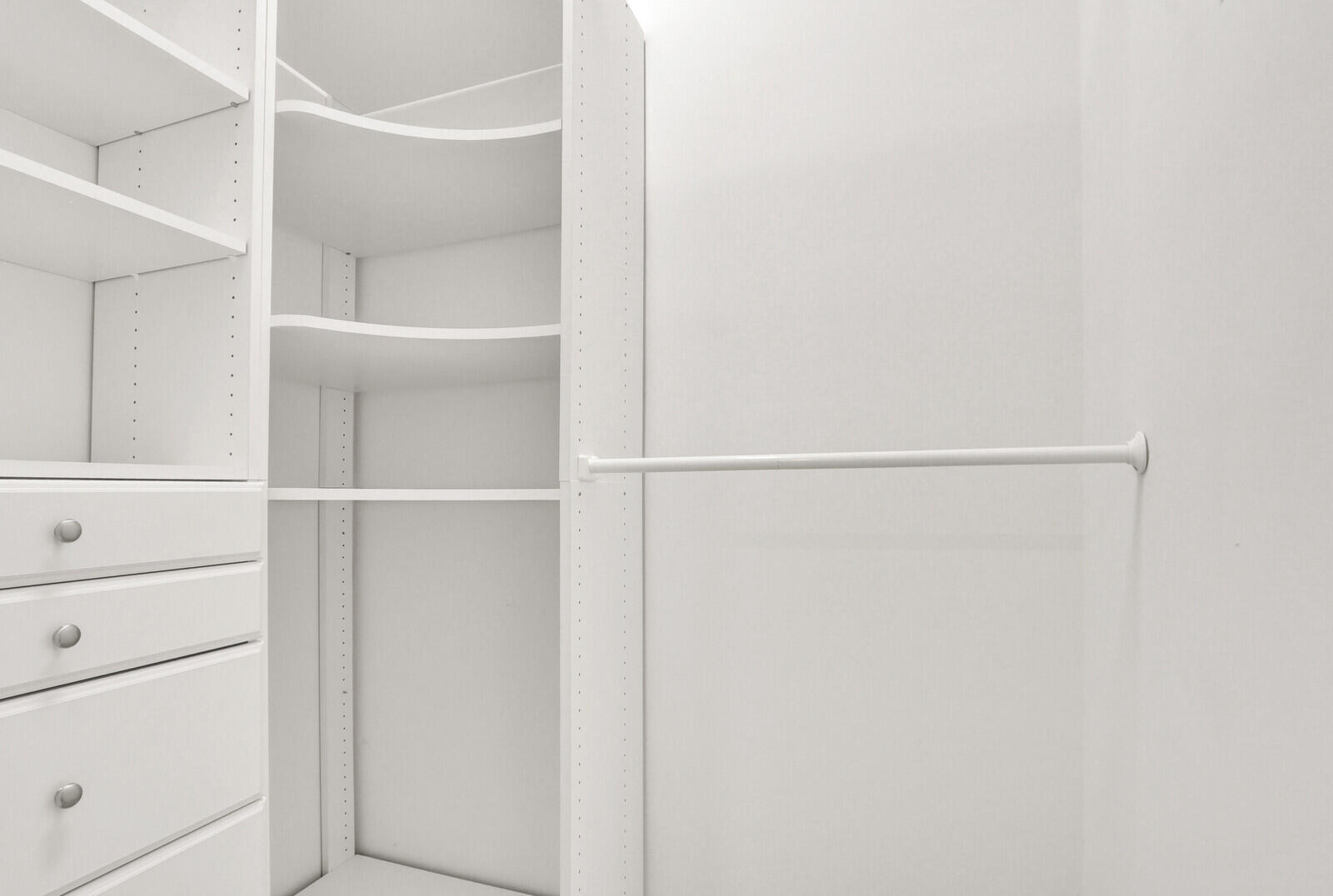 ISLAND - Residential