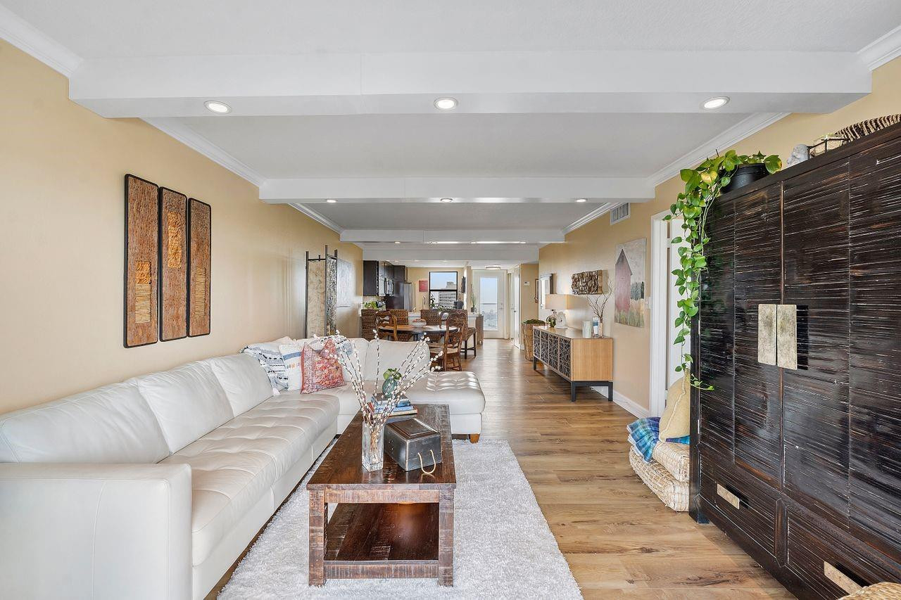 WATERBURY CONDO - Residential