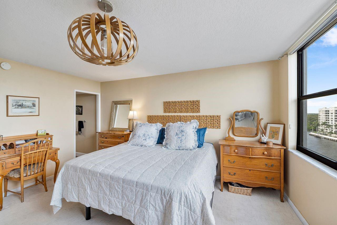 WATERBURY CONDO - Residential