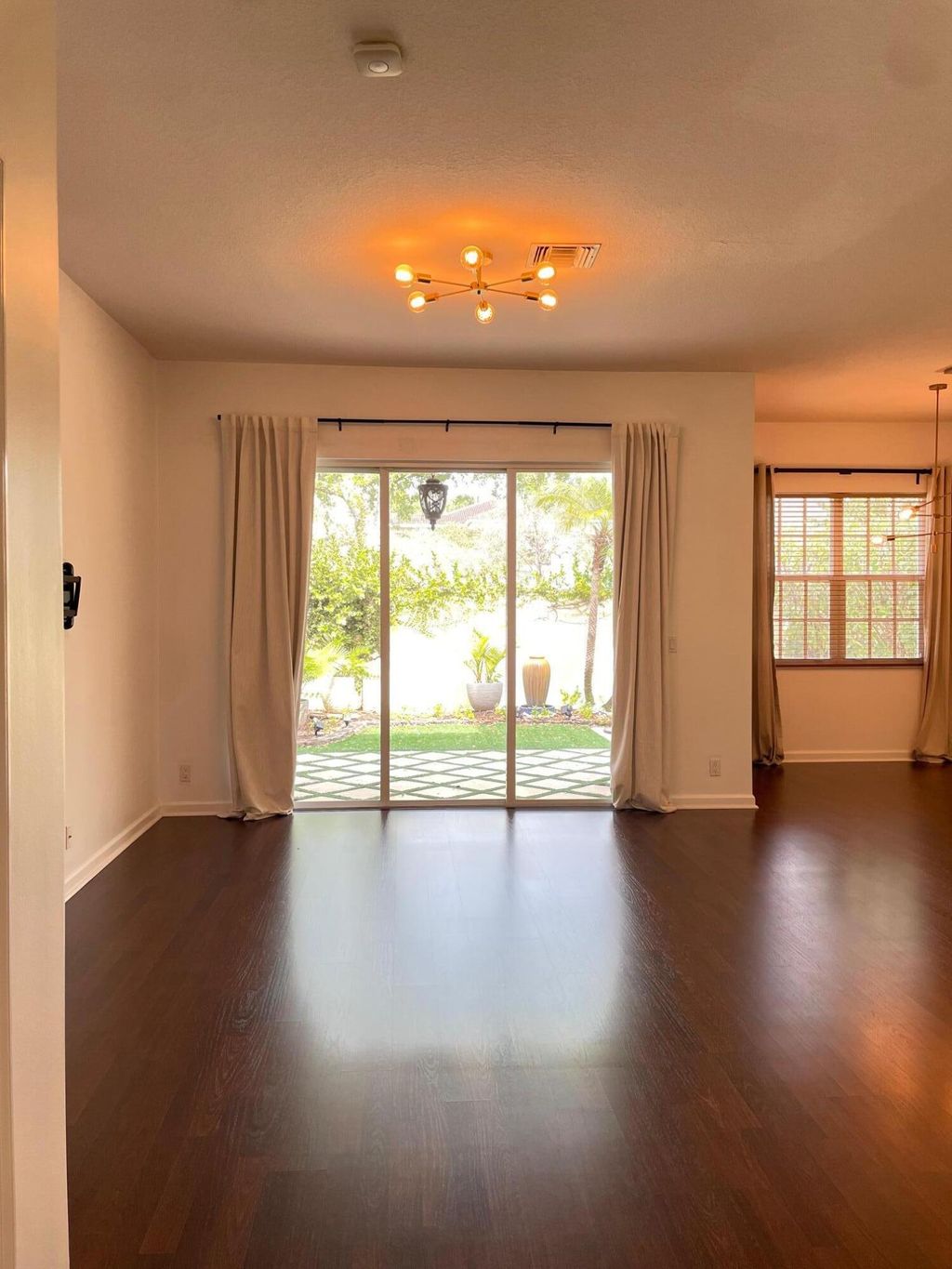 Photo of 519 Commons Drive, Palm Beach Gardens, FL 33418 (MLS # R10965629)