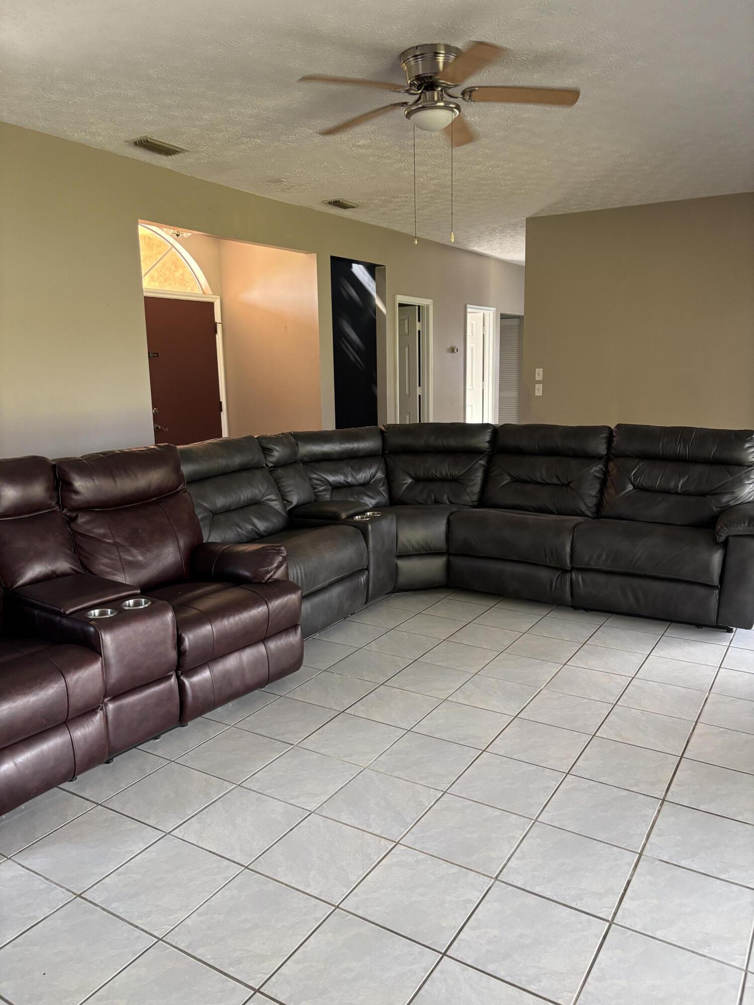 Estates of Longwood - Residential Lease