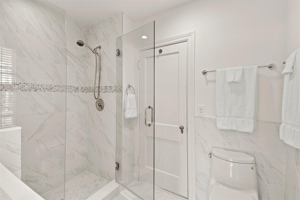 ROYAL PARK - Residential