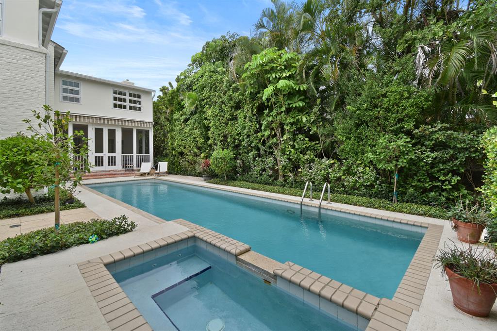 ROYAL PARK - Residential