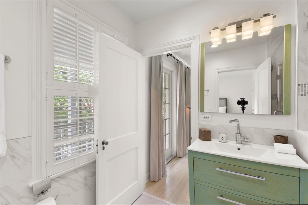 ROYAL PARK - Residential