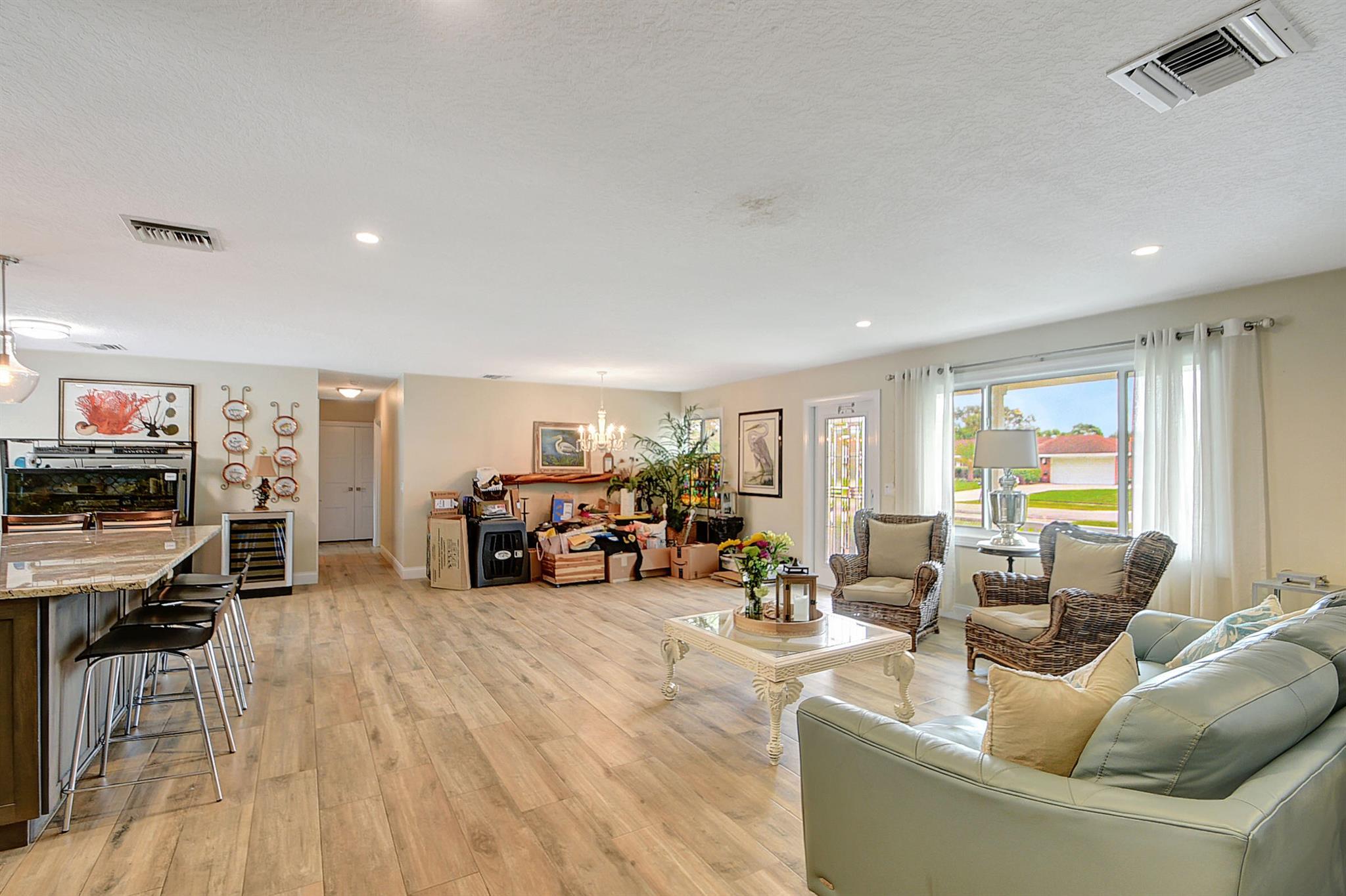 PALM BEACH NATL GOLF AND COUNTRY CLUB ESTATES 1 - Residential