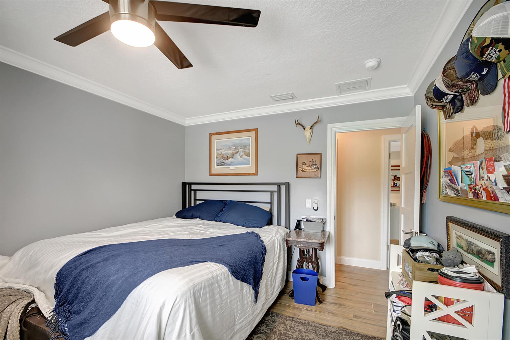 PALM BEACH NATL GOLF AND COUNTRY CLUB ESTATES 1 - Residential