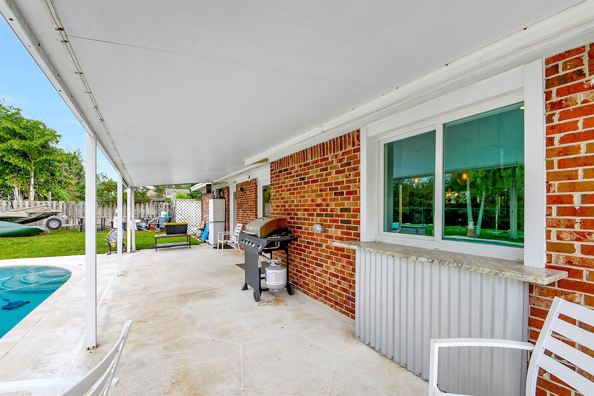 PALM BEACH NATL GOLF AND COUNTRY CLUB ESTATES 1 - Residential