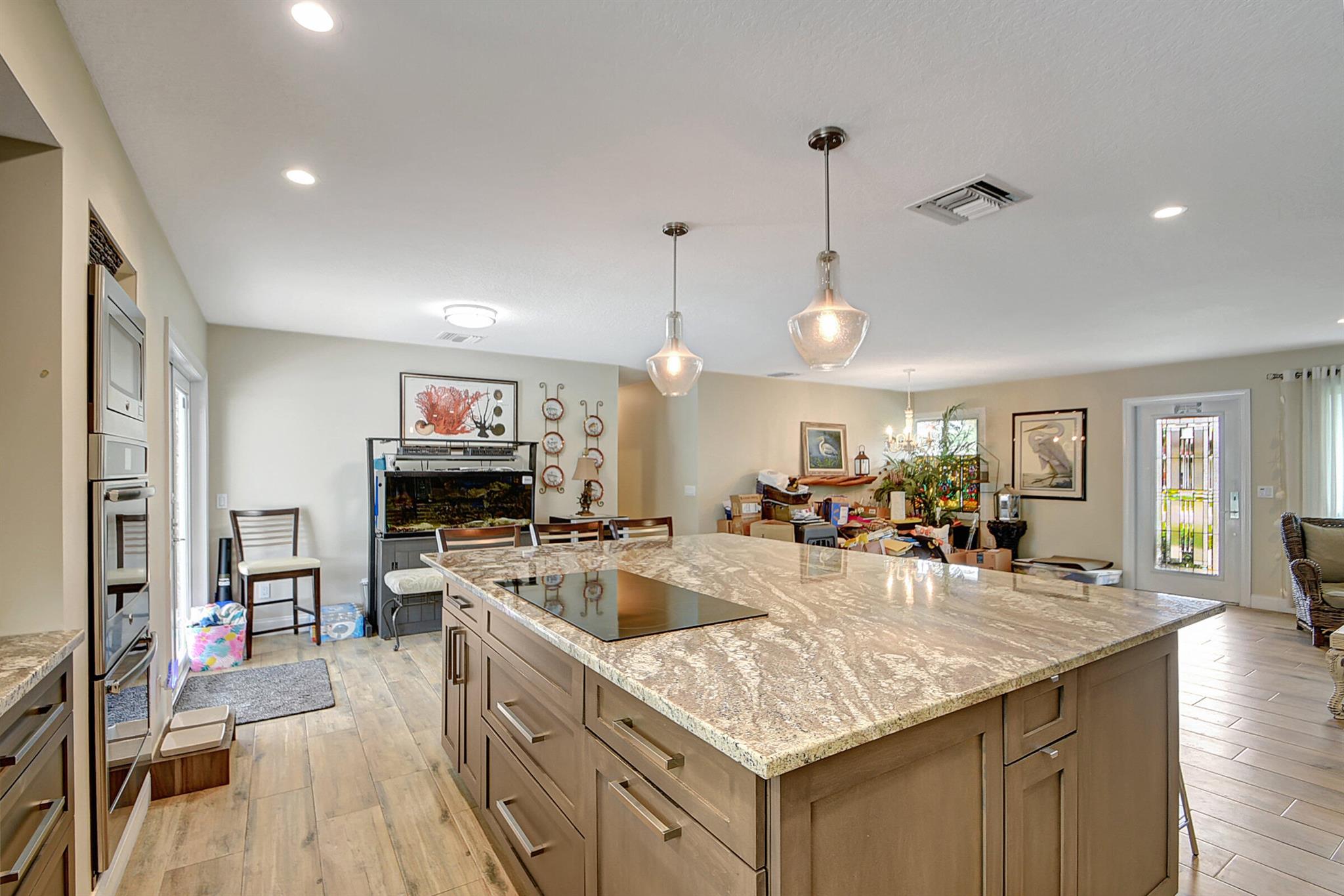 PALM BEACH NATL GOLF AND COUNTRY CLUB ESTATES 1 - Residential