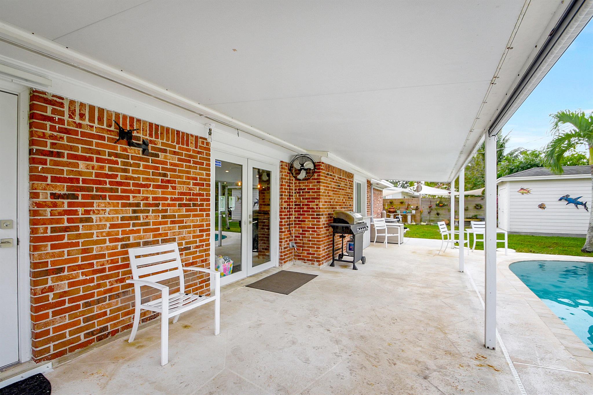 PALM BEACH NATL GOLF AND COUNTRY CLUB ESTATES 1 - Residential