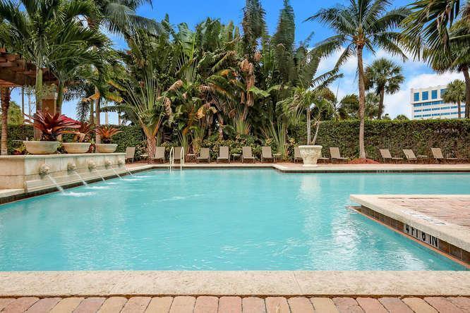 616 CLEARWATER PARK Road 407