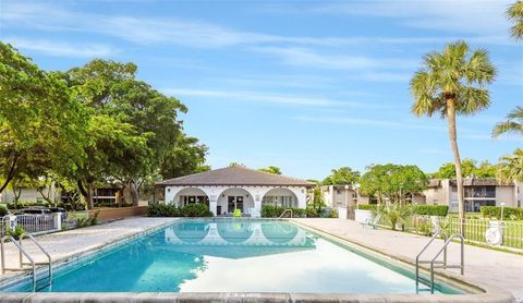 Photo of 2700 Riverside Drive #302-B, Coral Springs, FL 33065 (MLS # F10548300)