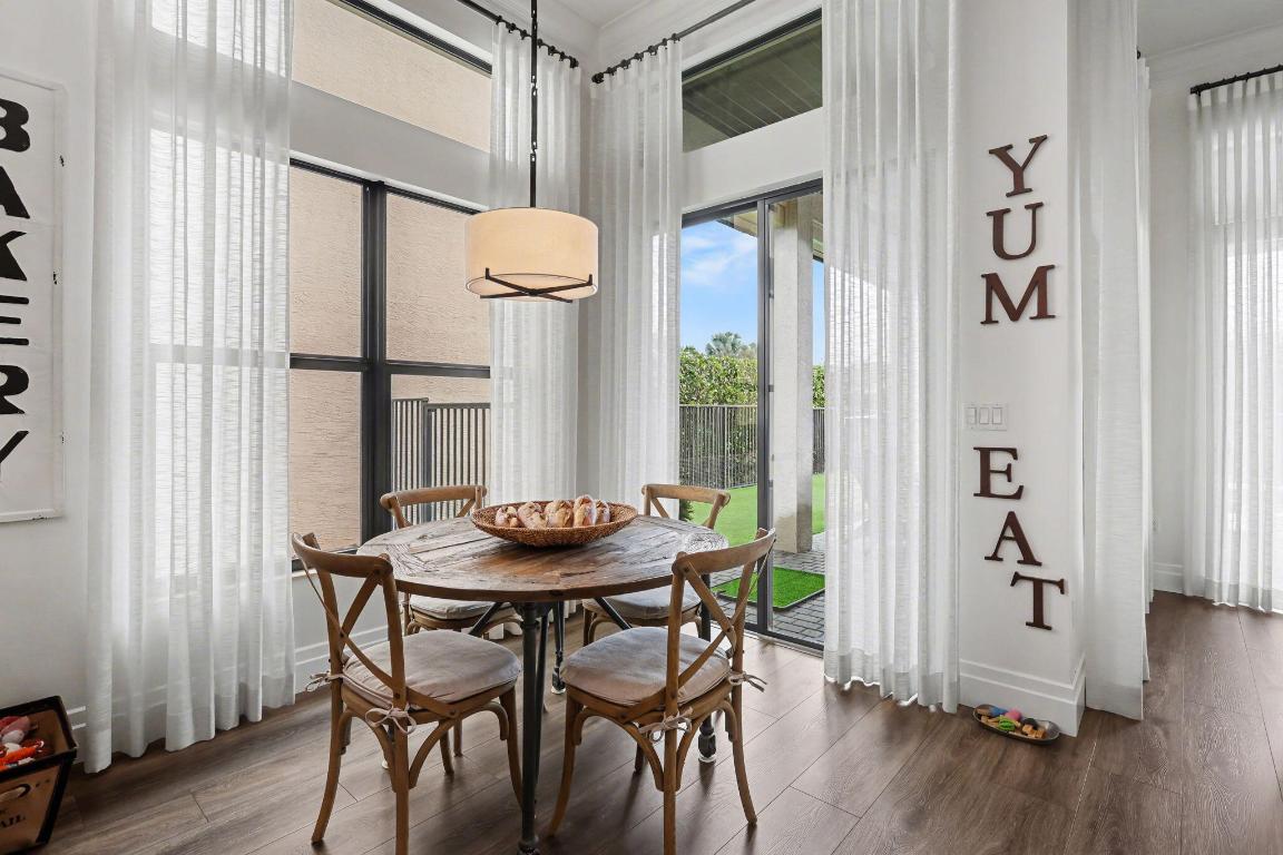 Seven Bridges - Residential