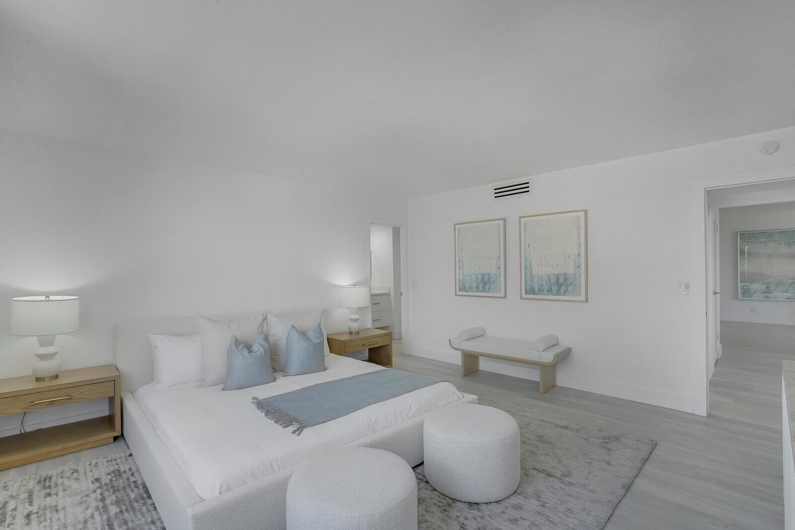ISLAND HOUSE CONDO - Residential