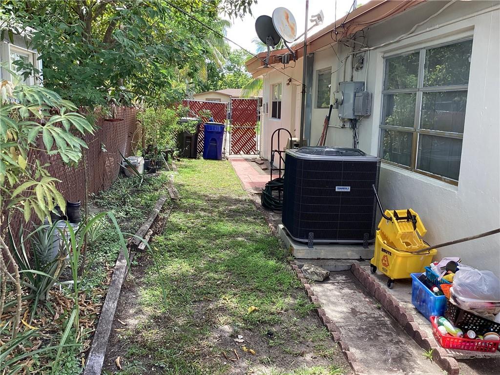 Lauderdale Lakes North Ga - Residential