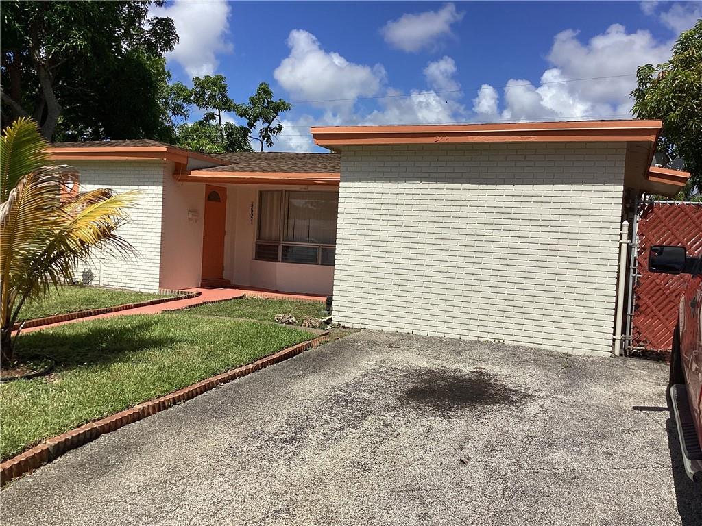 Lauderdale Lakes North Ga - Residential