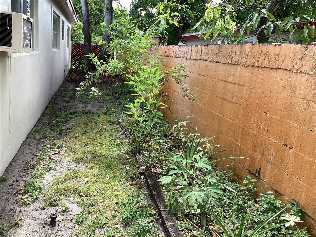 Lauderdale Lakes North Ga - Residential