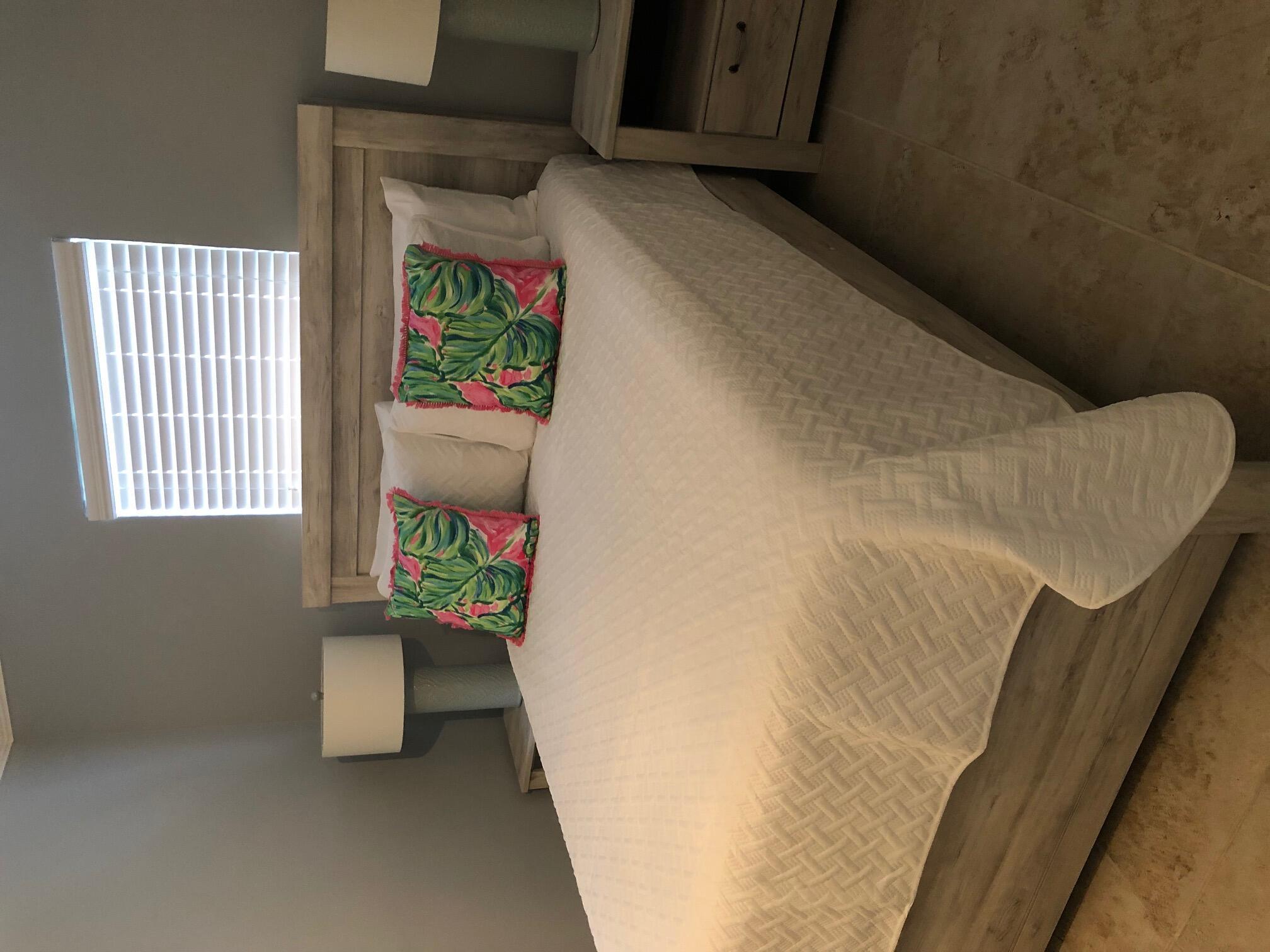 PALM BEACH SHORES - Residential Lease