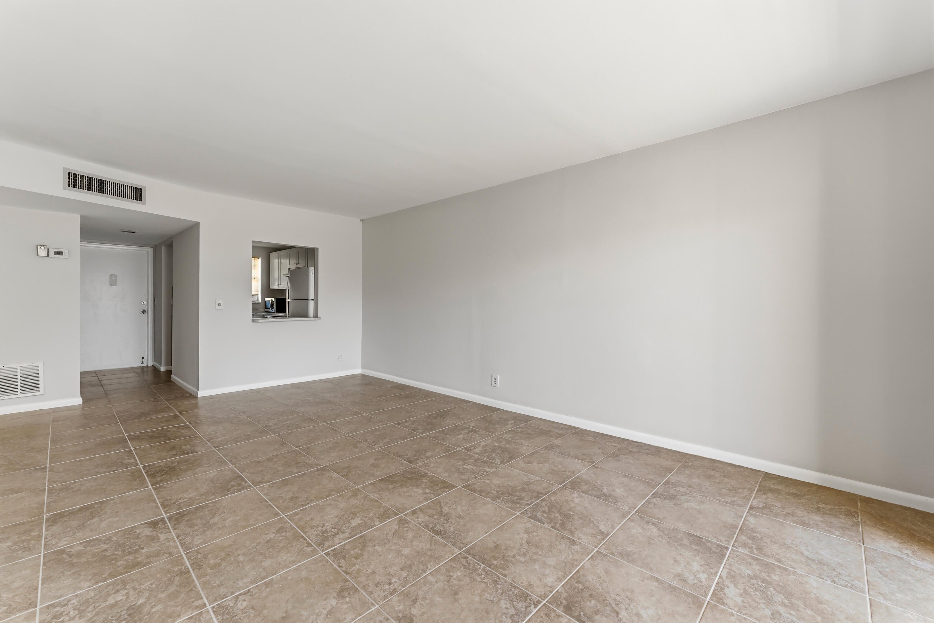 1638 EMBASSY Drive 208