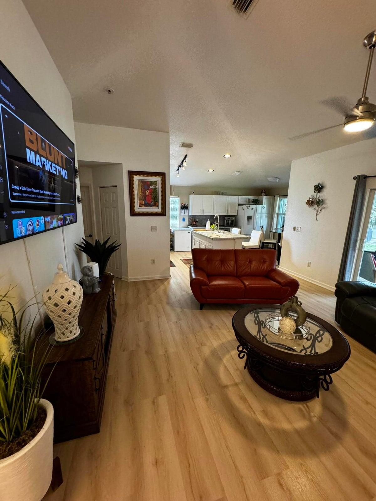 PORT ST LUCIE SECTION 18 - Residential