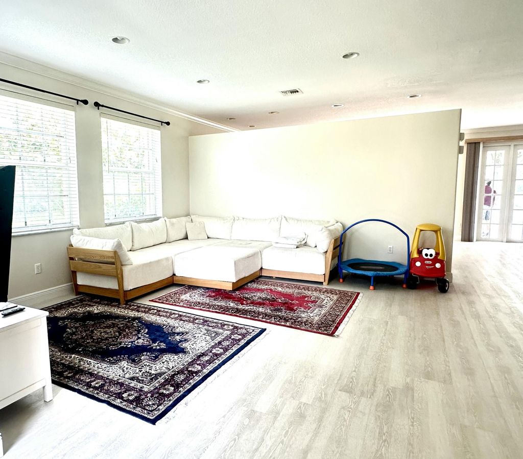 Photo of 9728 Wyeth Court, Wellington, FL 33414 (MLS # B26014197)