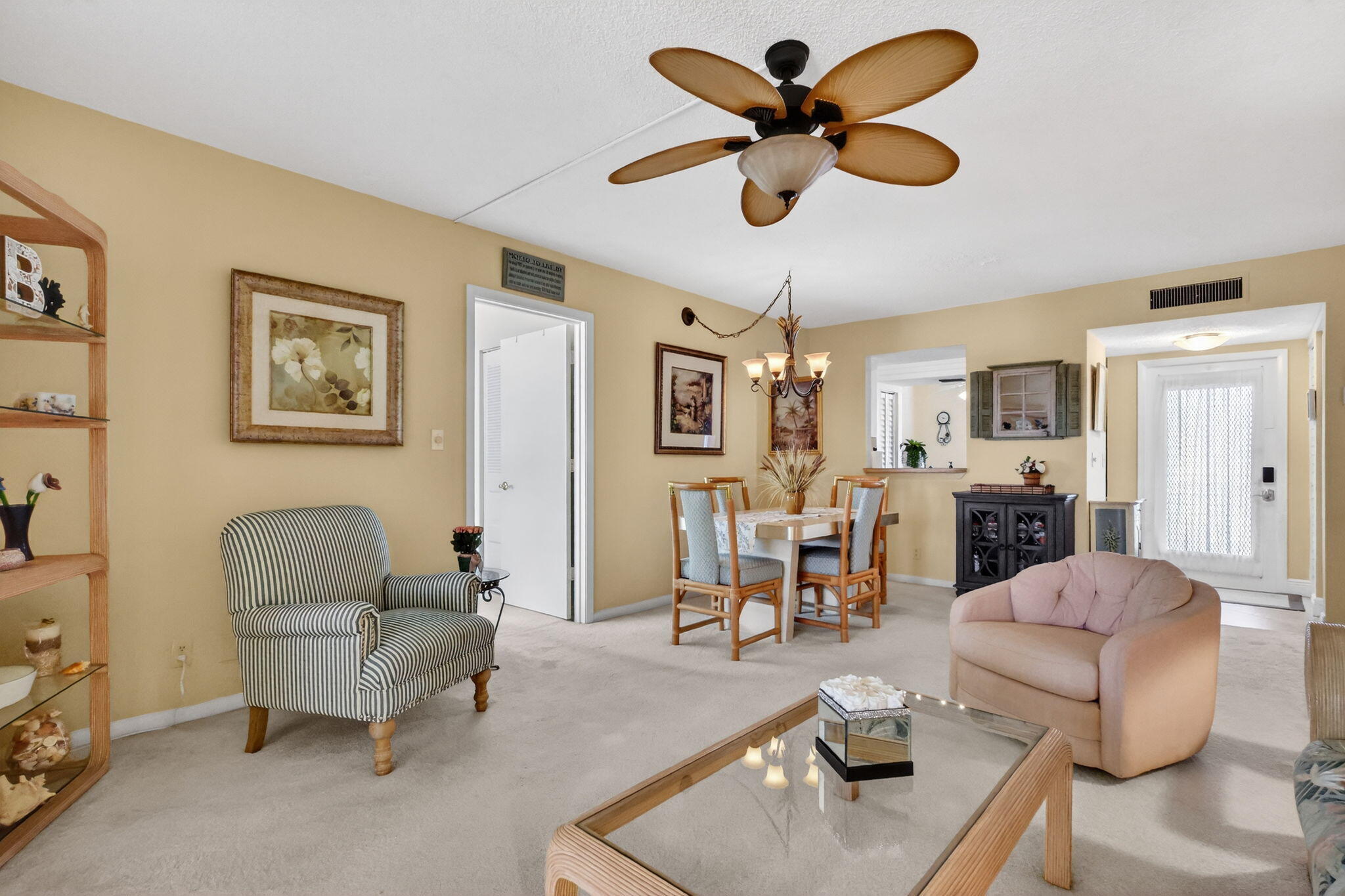 VILLAGES OF ORIOLE ABBEY CONDO - Residential