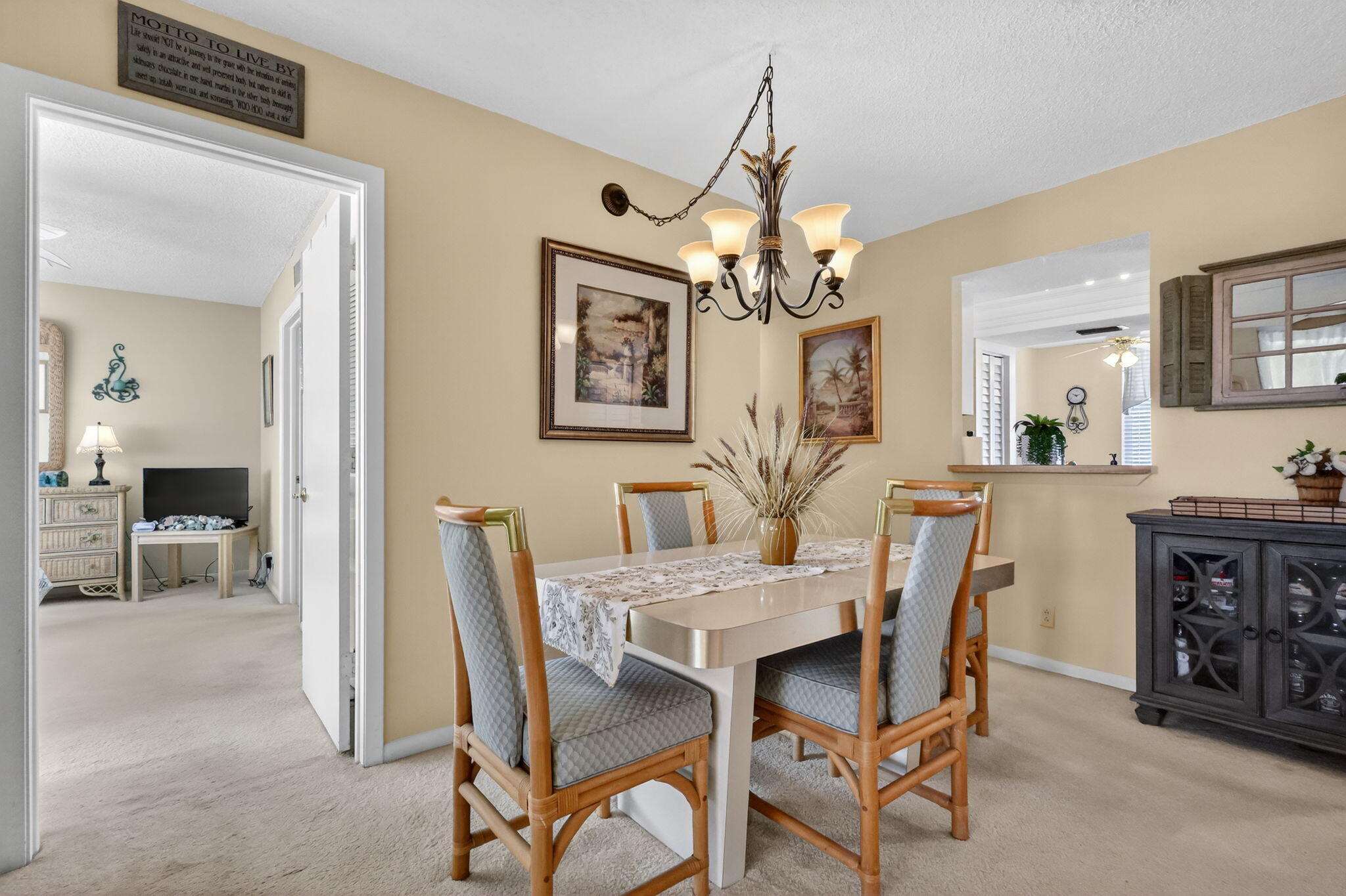 VILLAGES OF ORIOLE ABBEY CONDO - Residential