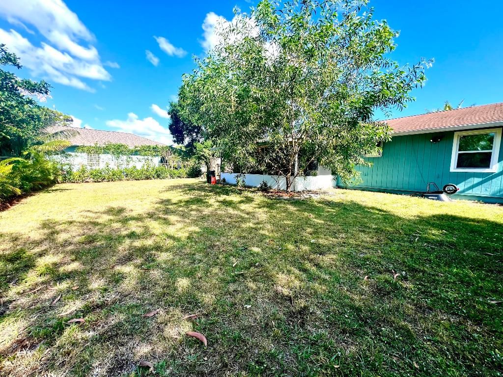 Photo of 312 7th Street, Jupiter, FL 33458 (MLS # R10978750)