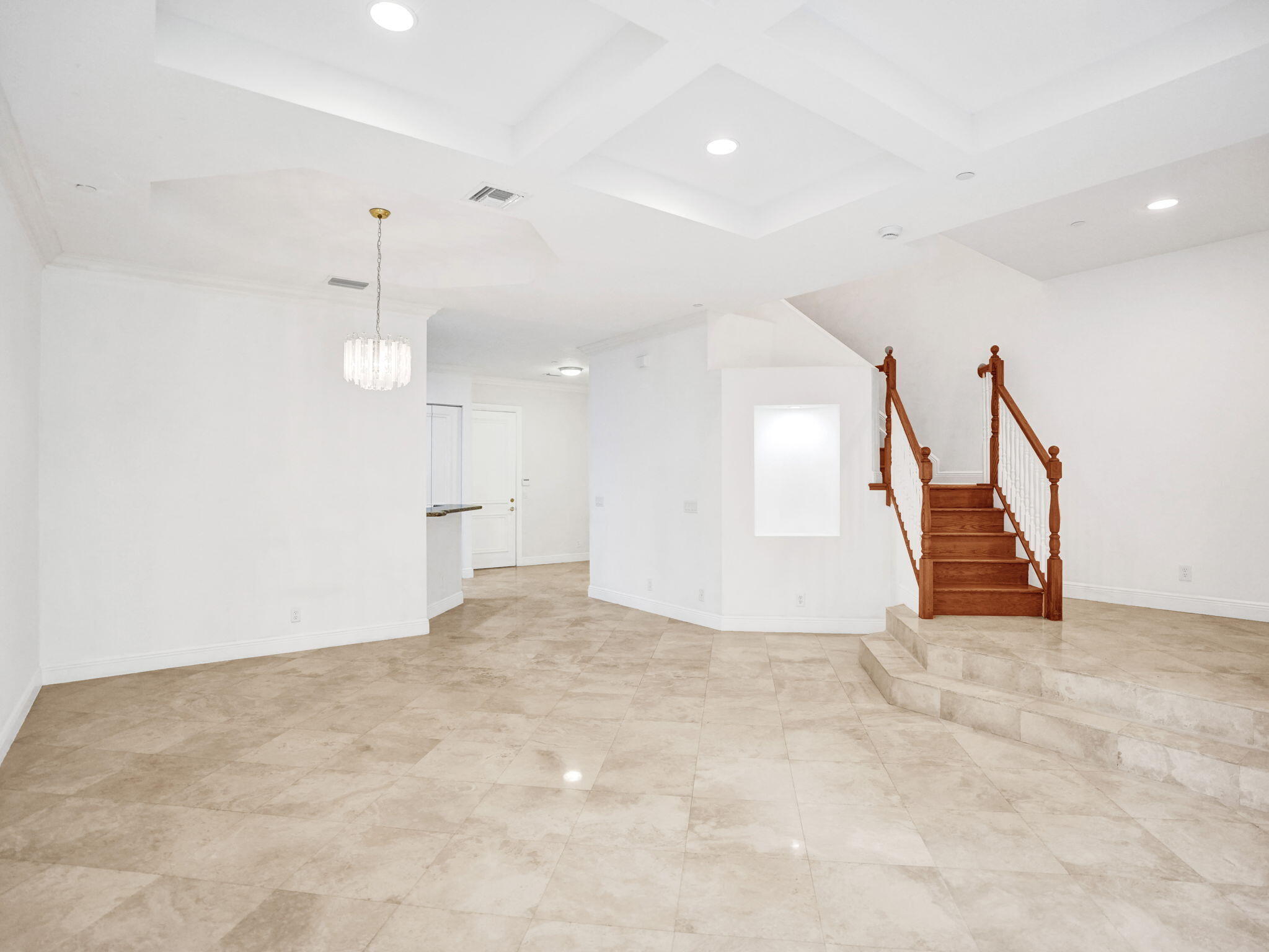 385 NE 69TH Circle