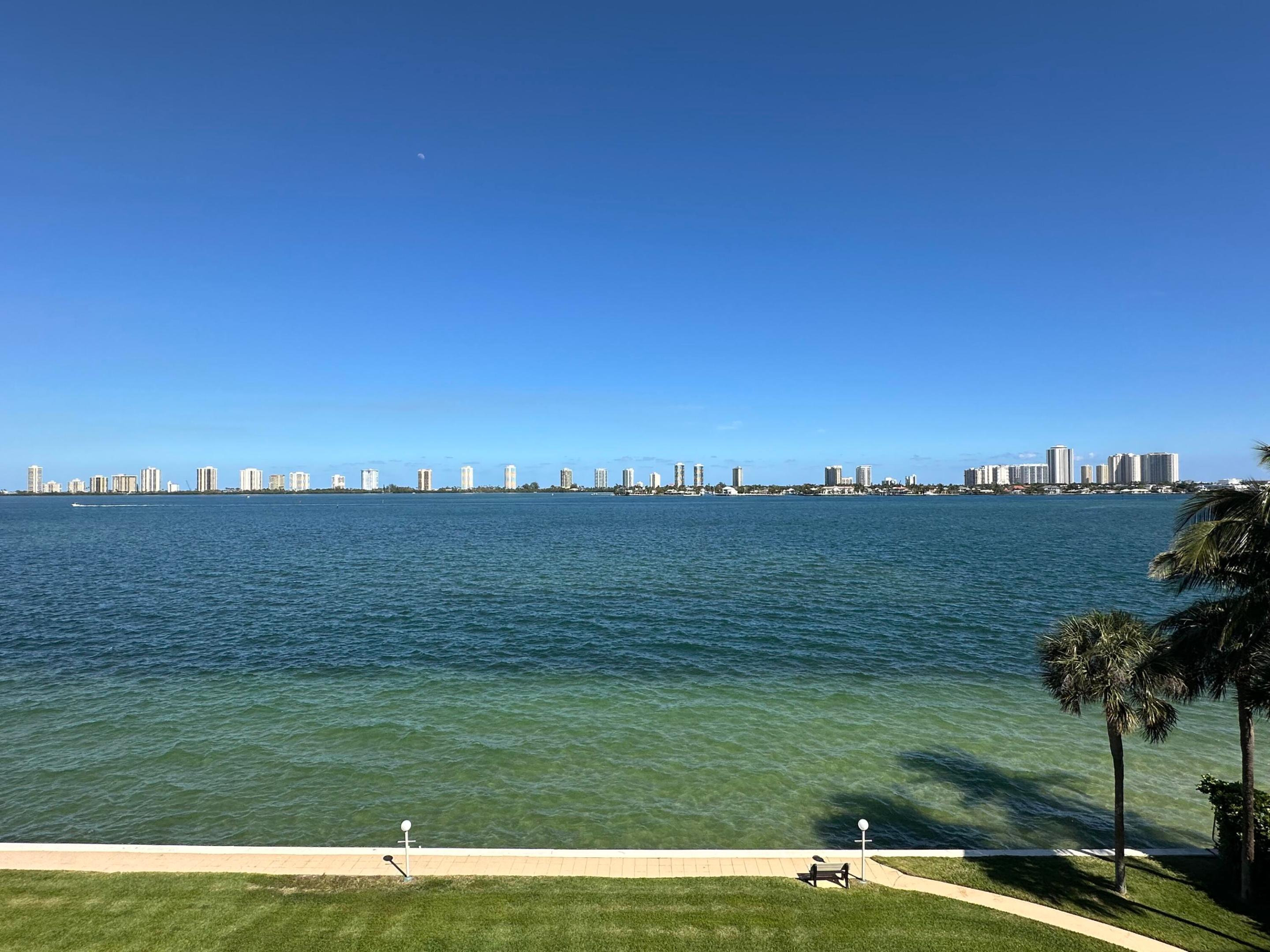 LAKE HARBOUR TOWERS CONDO - Residential Lease