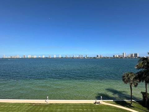 501 Lake Shore Drive N Lake Park FL 33403