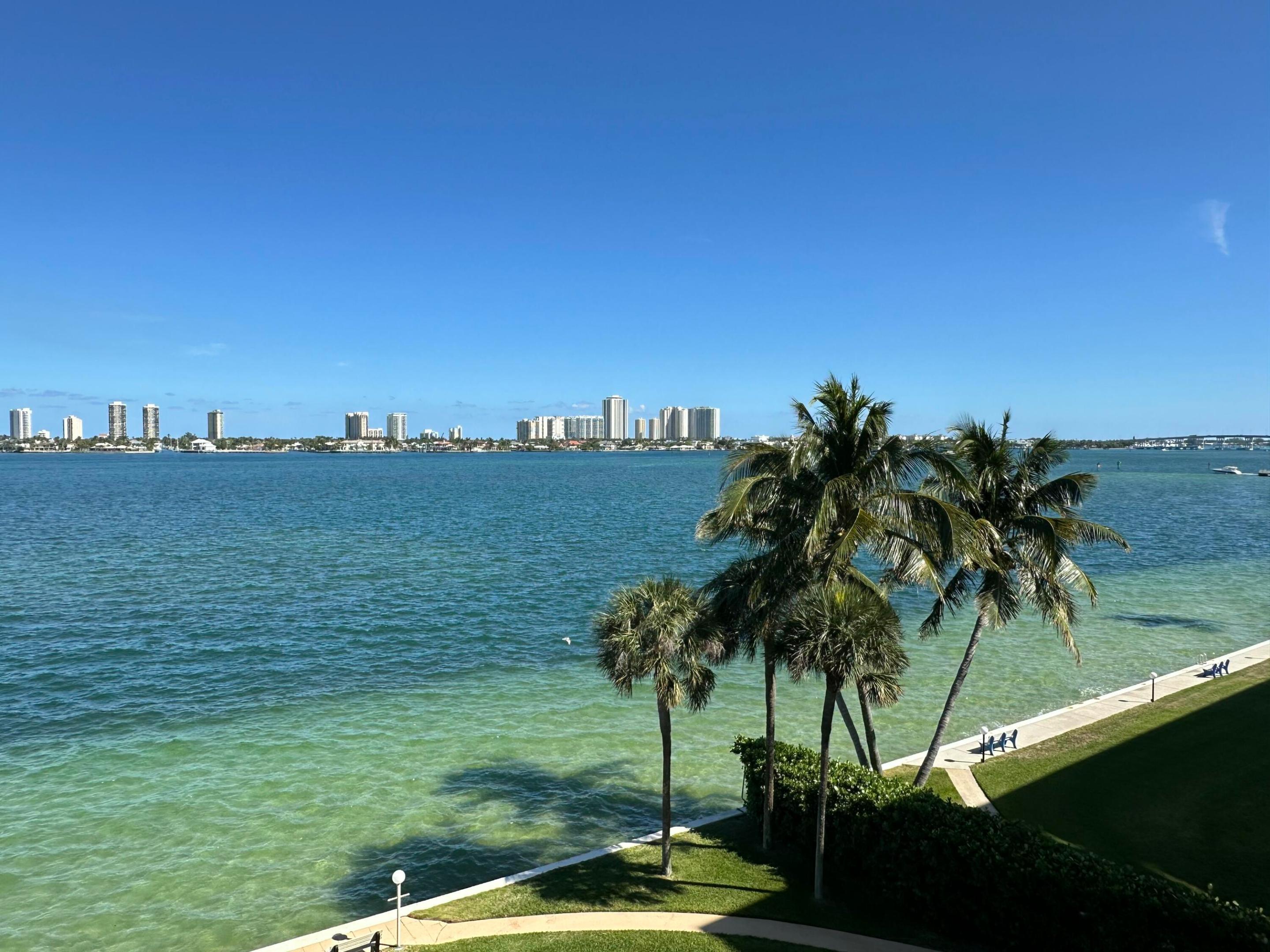 LAKE HARBOUR TOWERS CONDO - Residential Lease