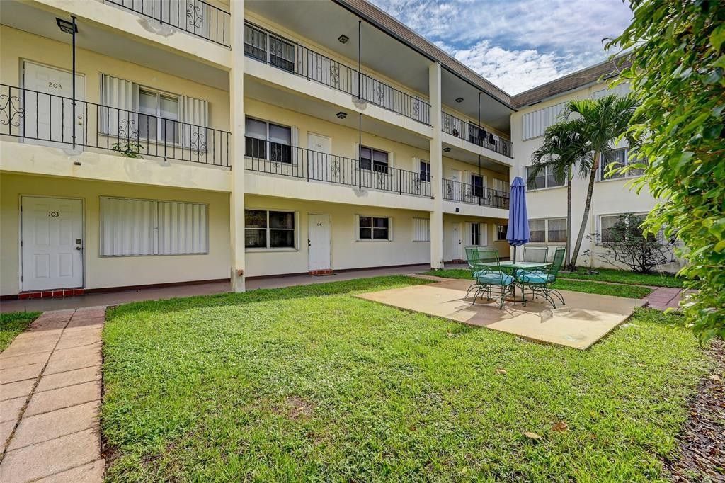 Photo of 2200 Taylor Street #104, Hollywood, FL 33020 (MLS # F10550217)