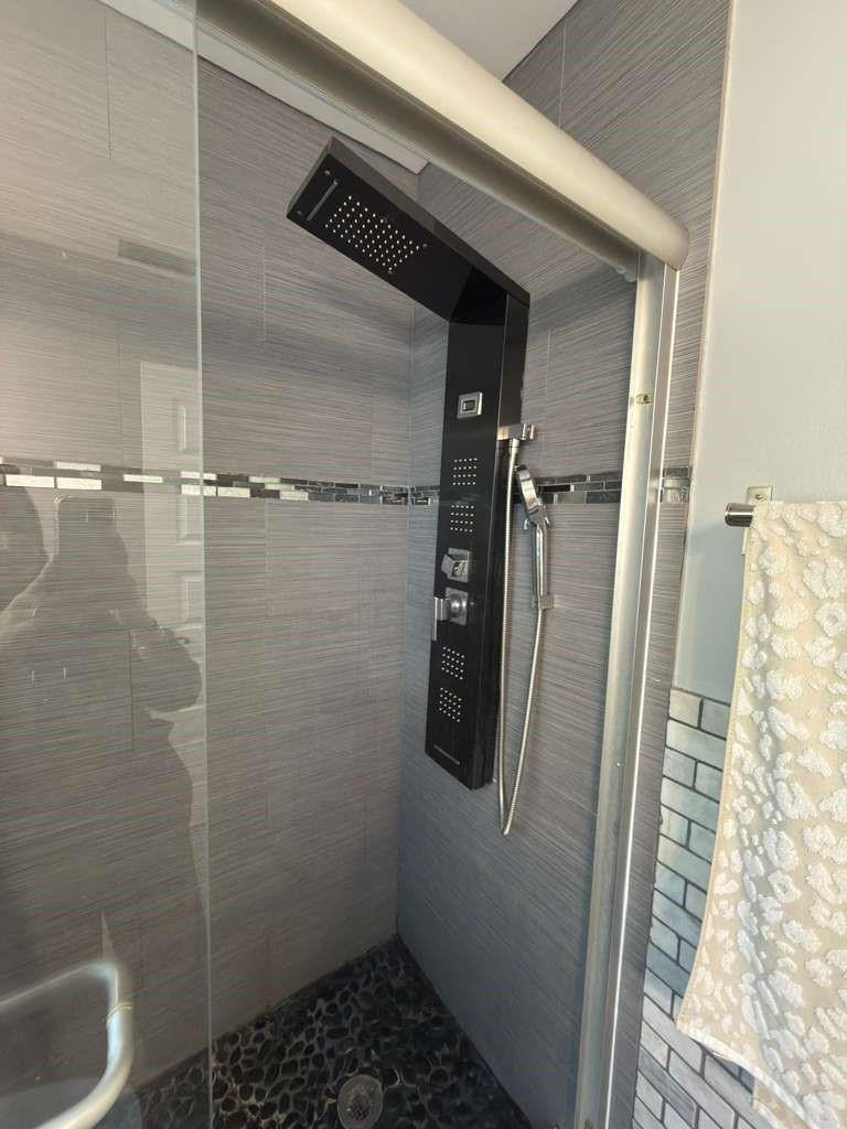 PARADISE GARDENS - Residential