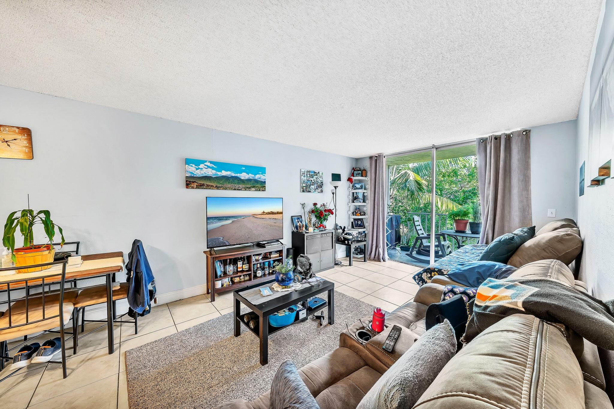 Bayview Palms - Residential