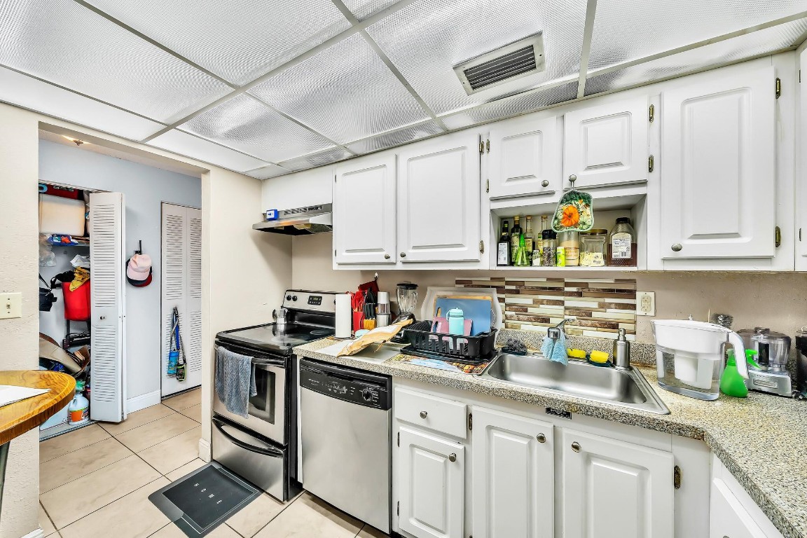 Bayview Palms - Residential