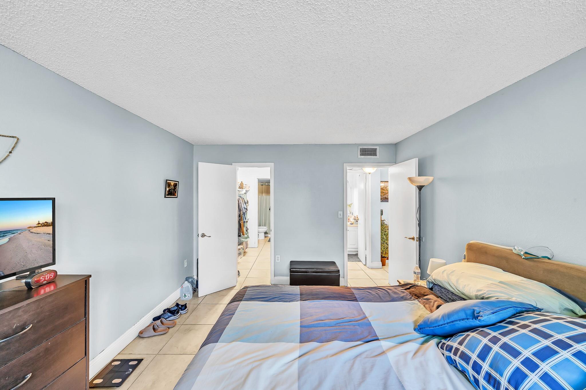 Bayview Palms - Residential