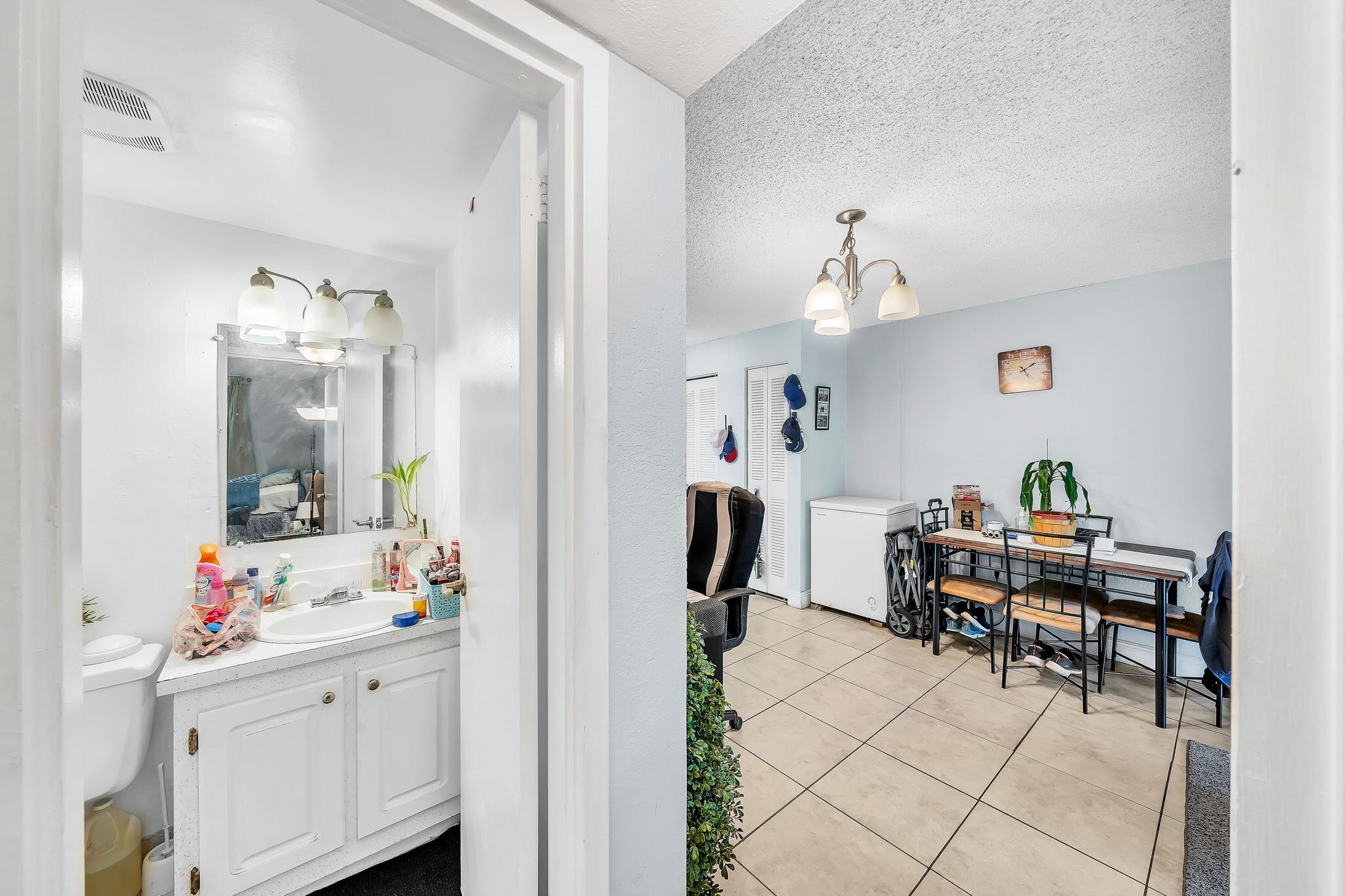 Bayview Palms - Residential