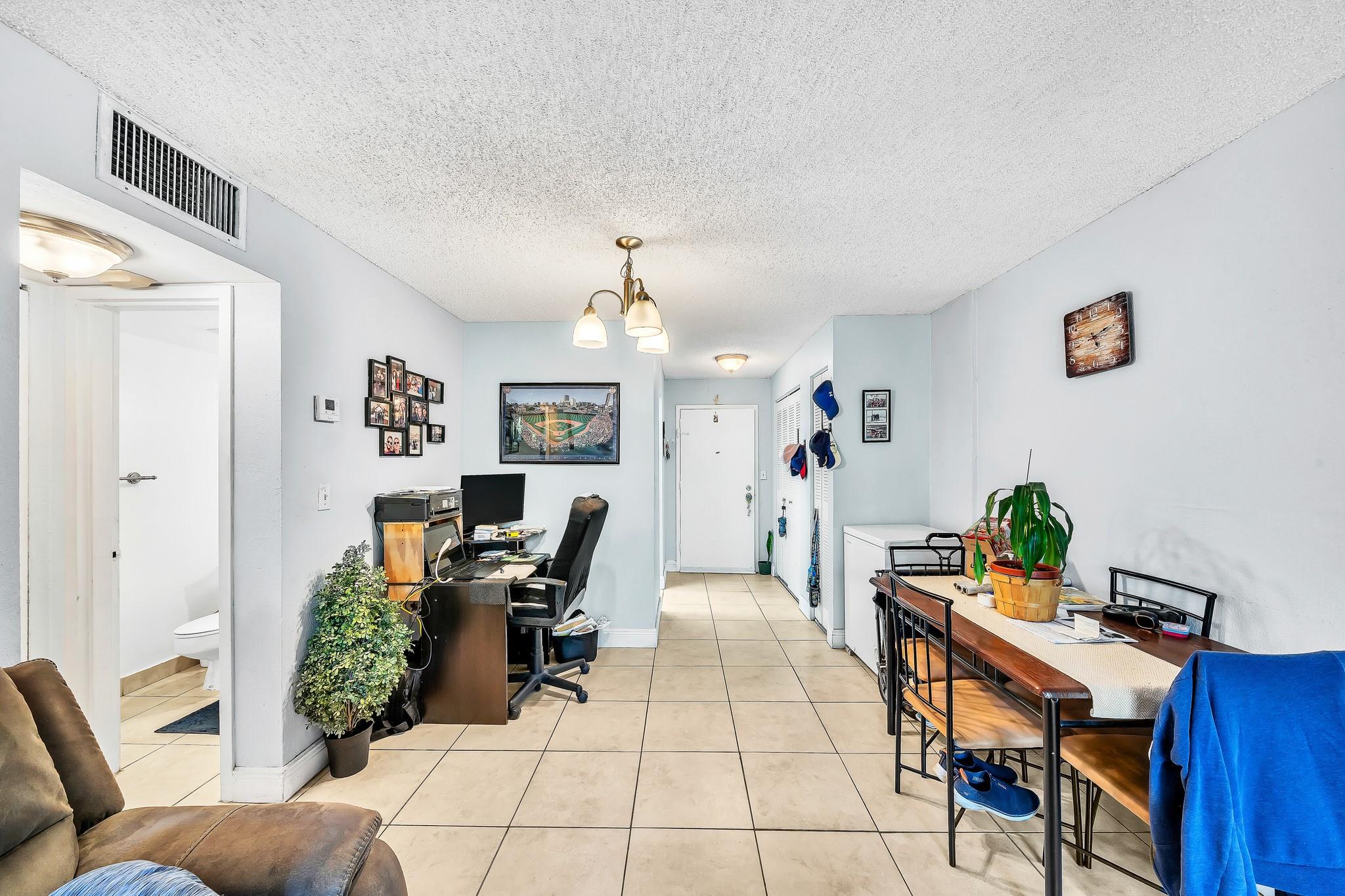 Bayview Palms - Residential