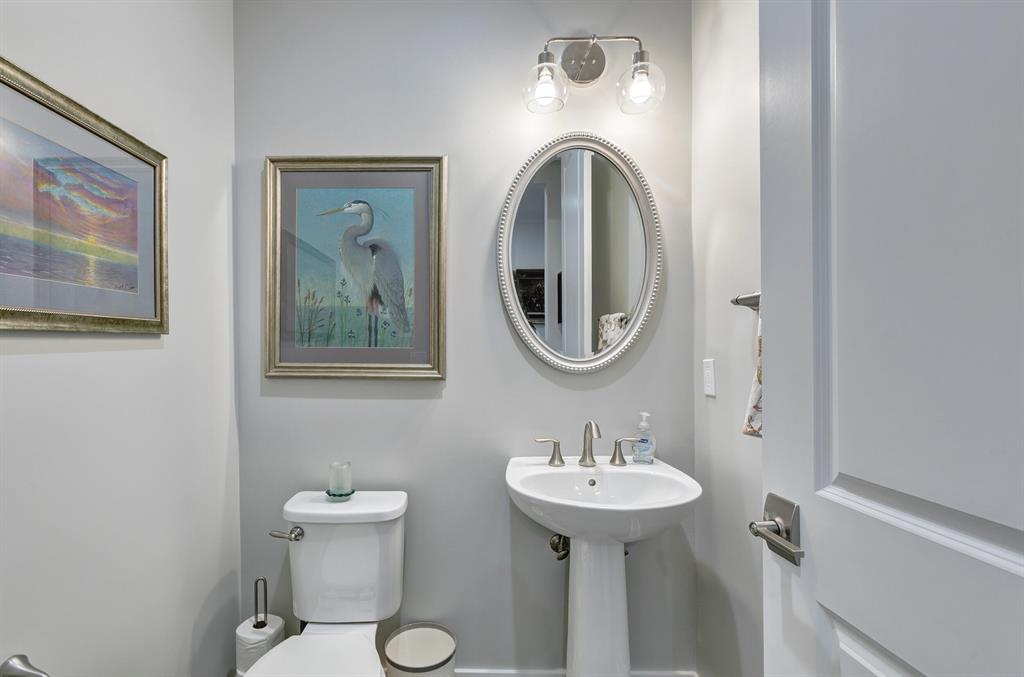 ARTISTRY - Residential