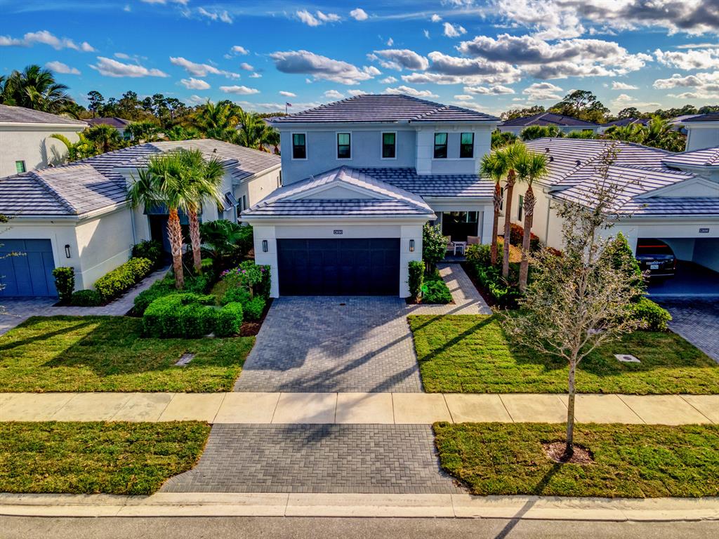 ARTISTRY - Residential