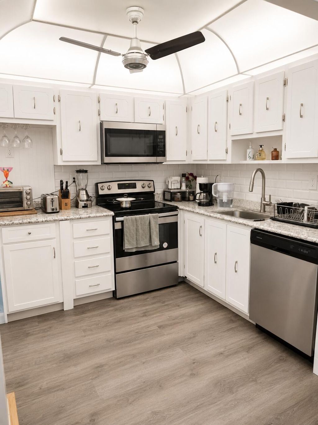 Photo of 415 Normandy Lane #I, Delray Beach, FL 33484 (MLS # B26035161)