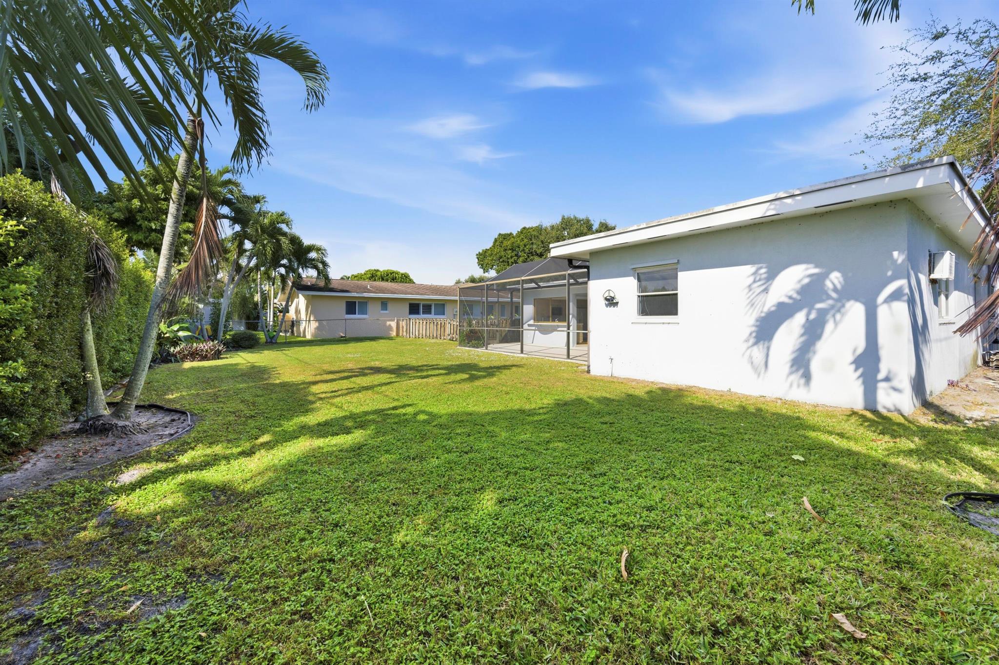 PALM BEACH GARDENS 3 - Residential