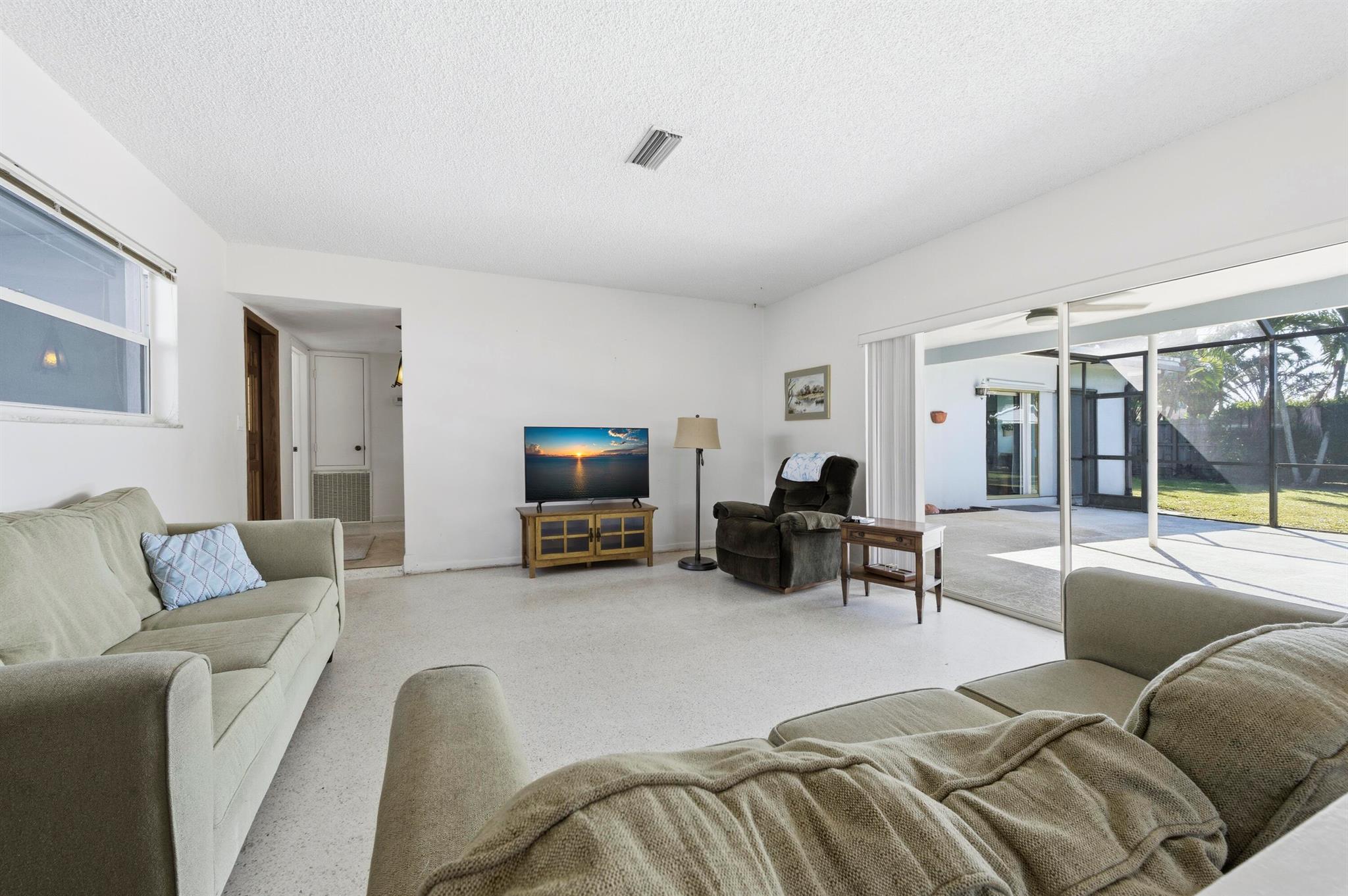 PALM BEACH GARDENS 3 - Residential