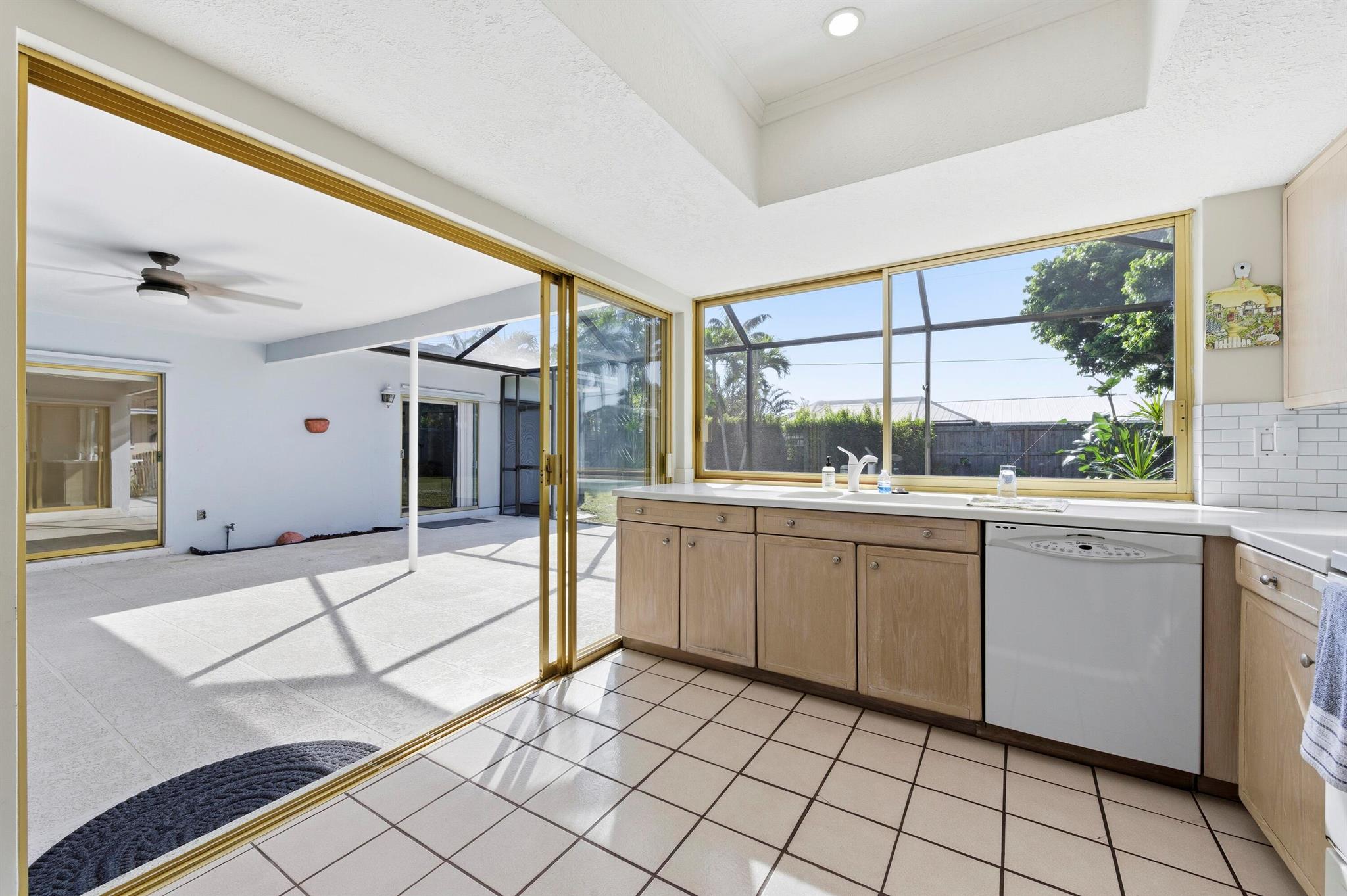 PALM BEACH GARDENS 3 - Residential