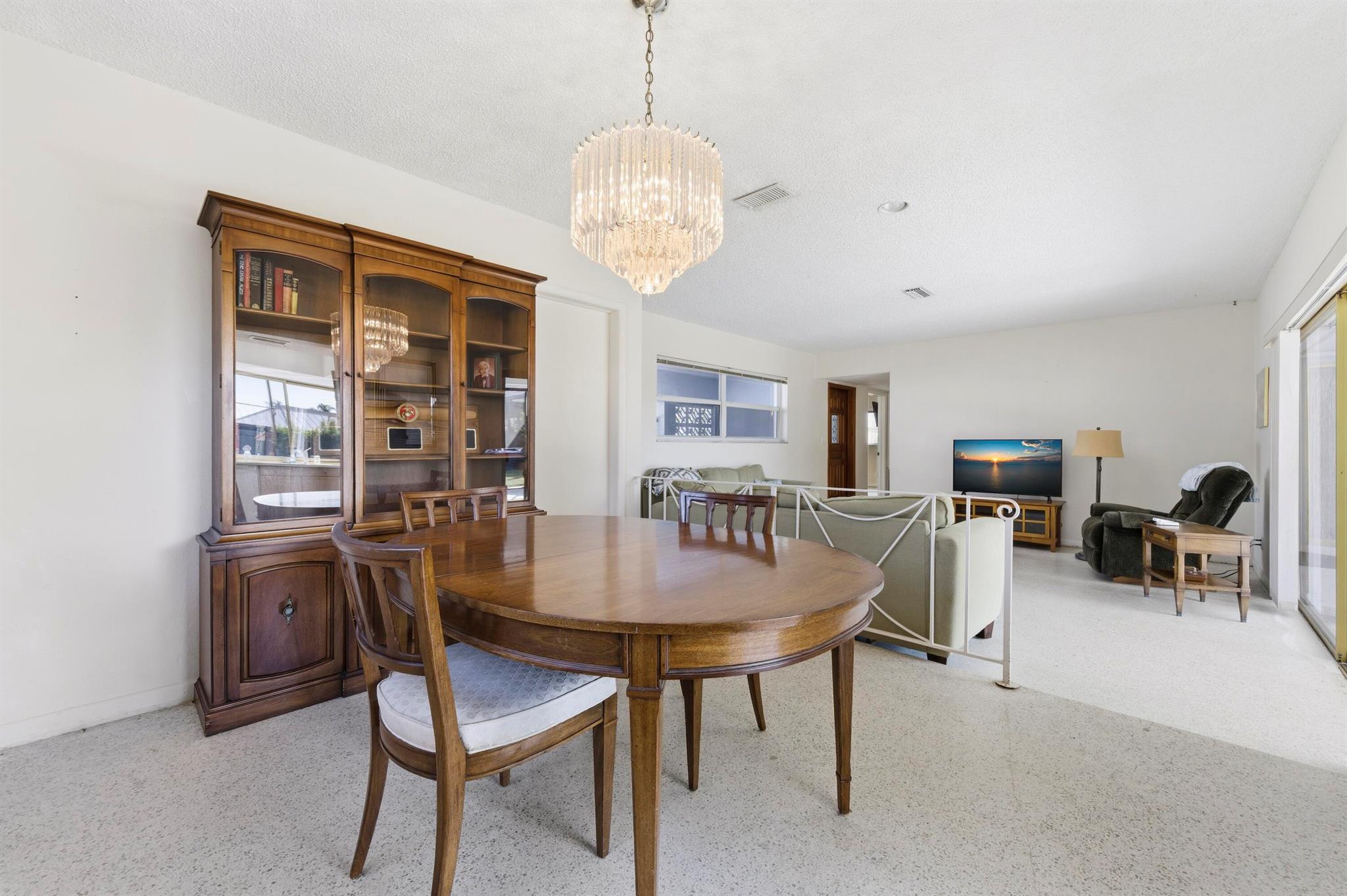 PALM BEACH GARDENS 3 - Residential