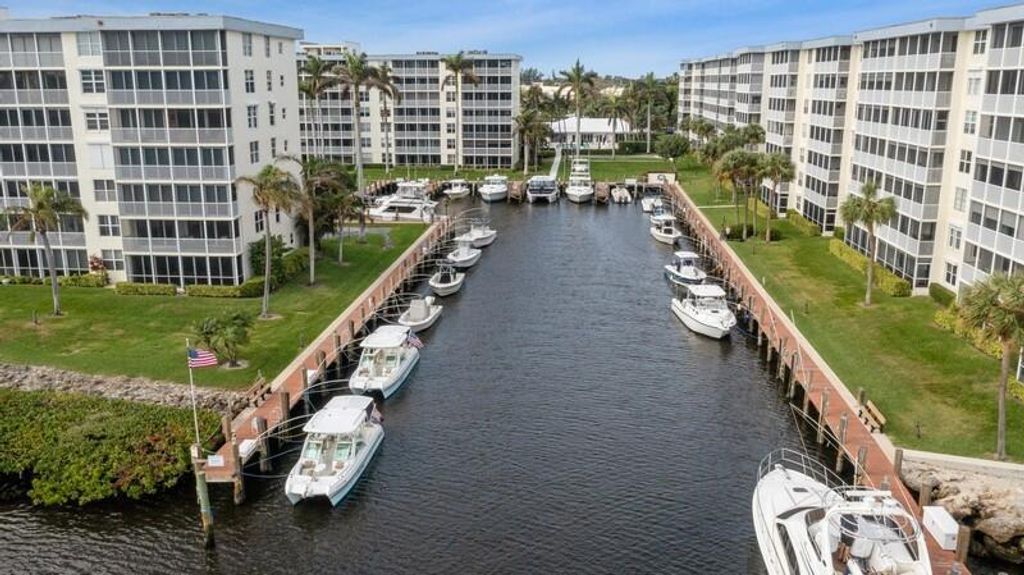 Photo of 1 Harbourside Drive #1103, Delray Beach, FL 33483 (MLS # R11136564)