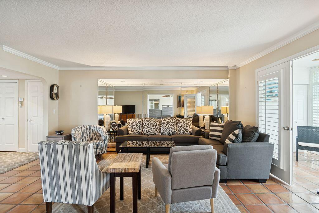 HARBOURSIDE - Residential